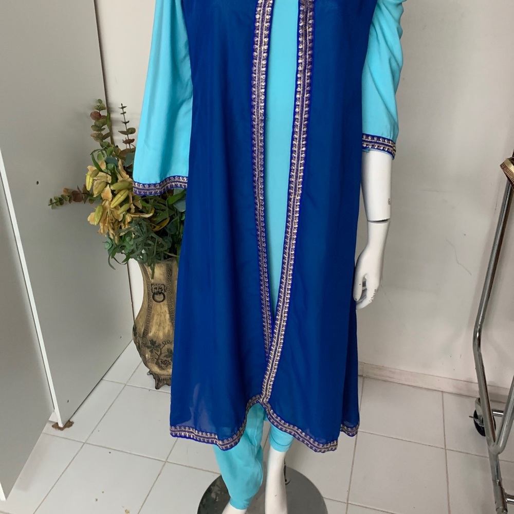 Pakistani designer - Picture 5 of 8